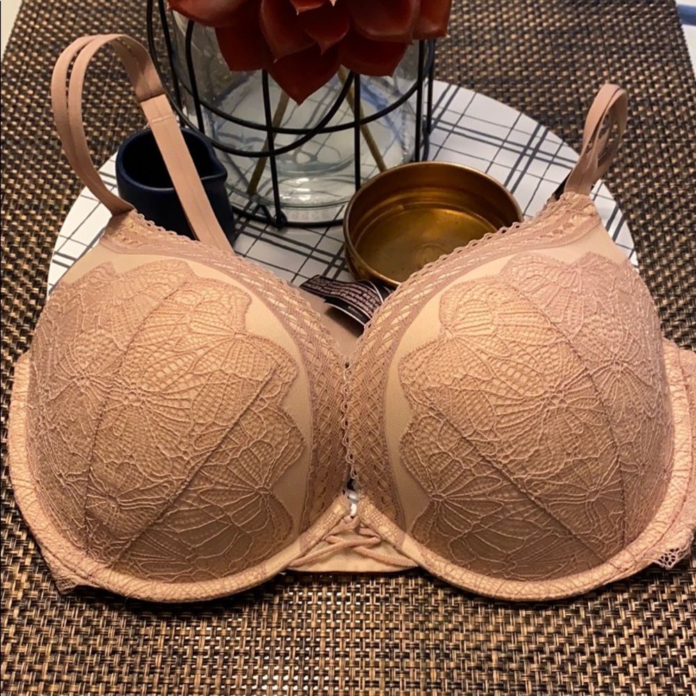 Victoria Secret Bra 38D